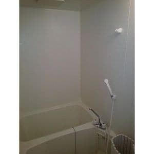 Room image 13