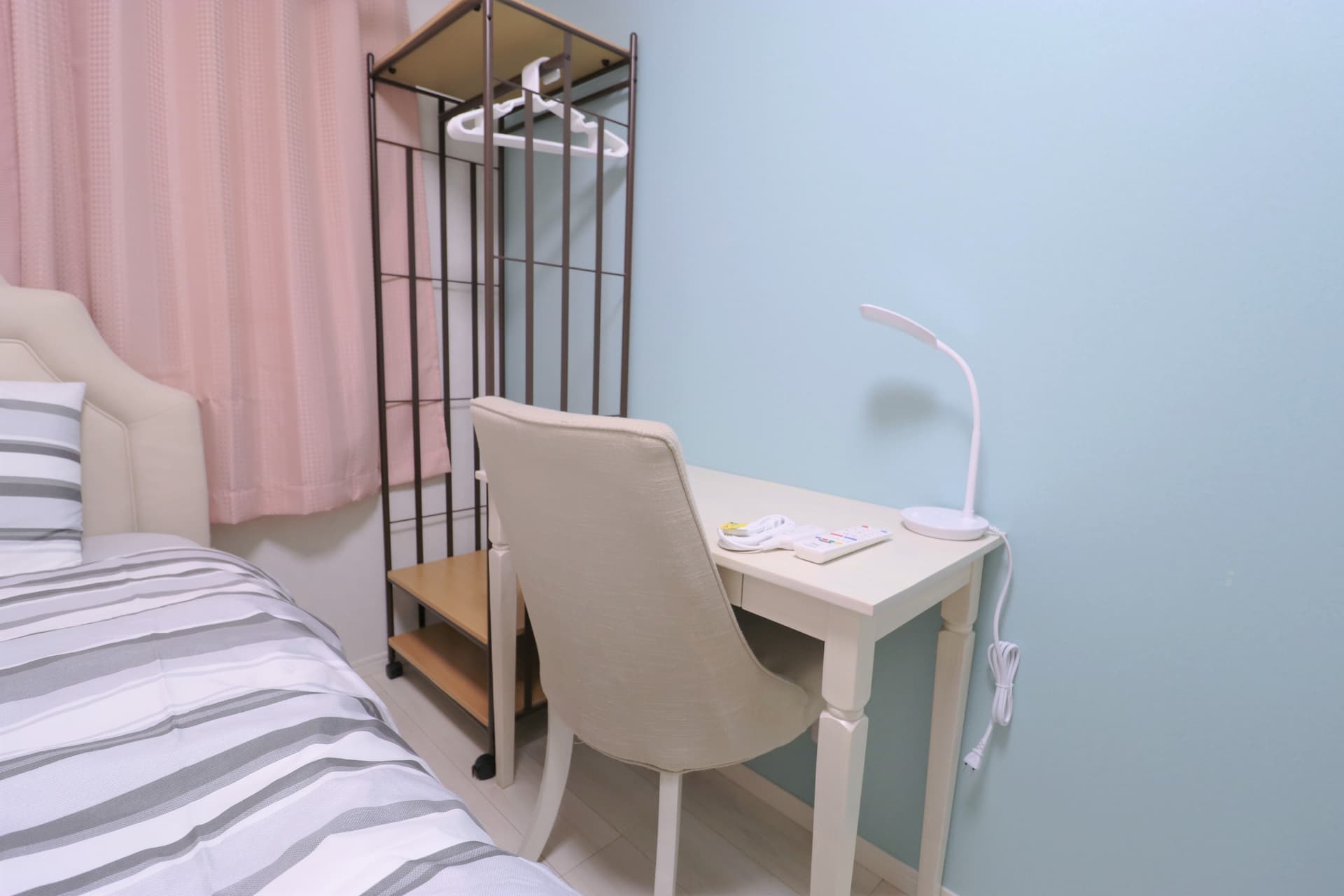 Room image 8