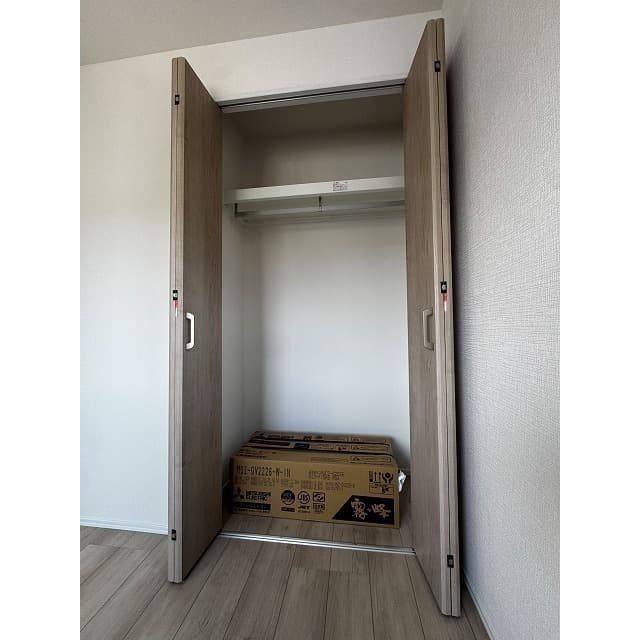 Room image 14