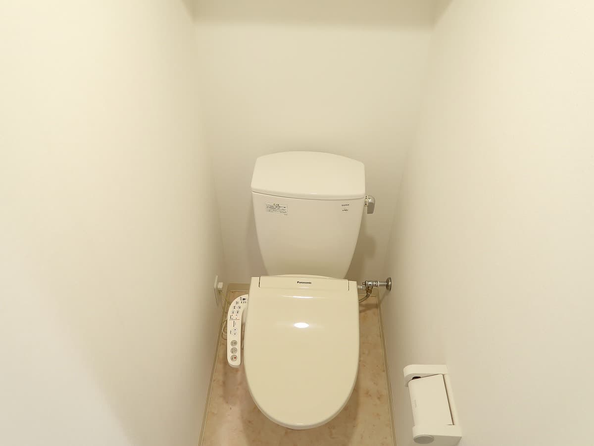 Room image 11