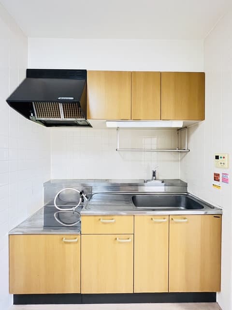 Room image 8