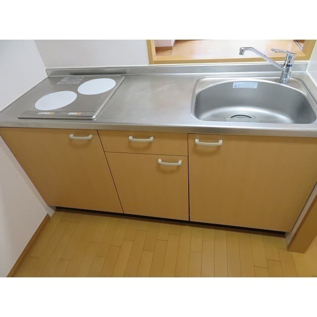 Room image 11