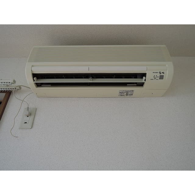 Room image 15
