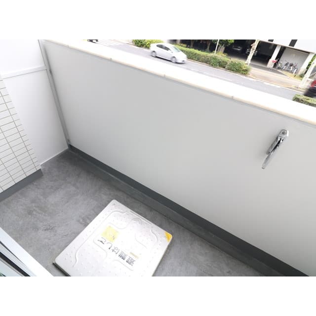 Room image 12
