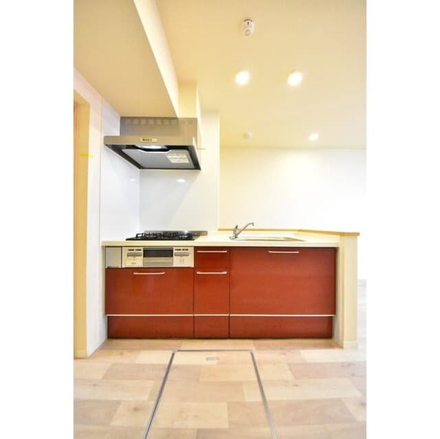 Room image 11