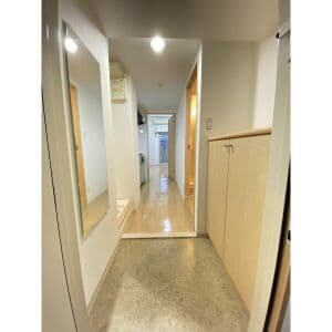 Room image 12