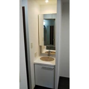 Room image 16