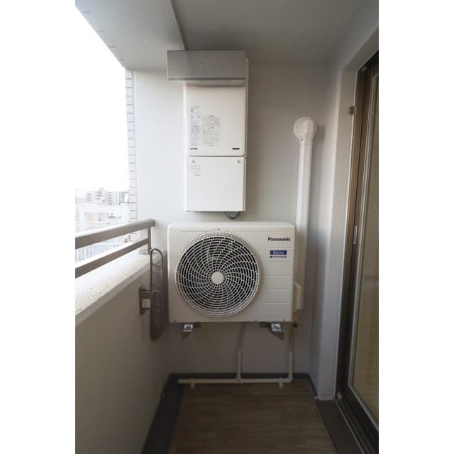 Room image 14