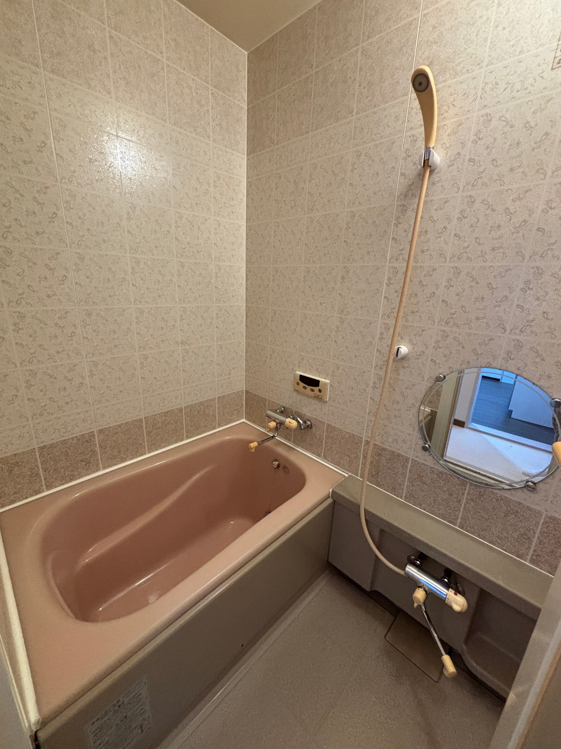 Room image 9