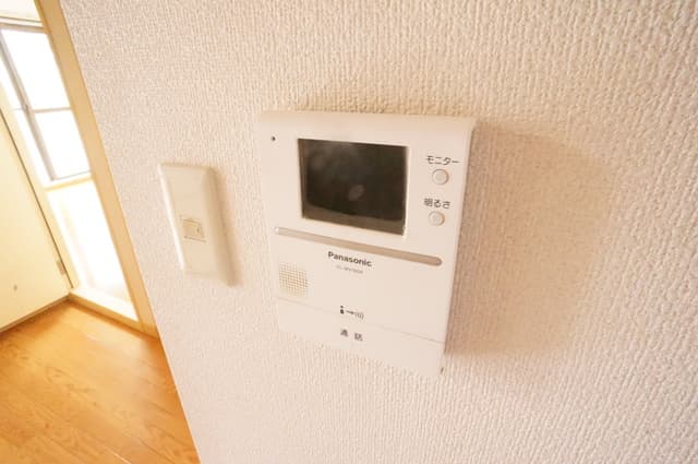 Room image 13