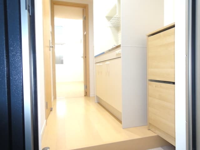 Room image 10