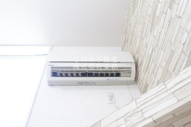 Room image 12