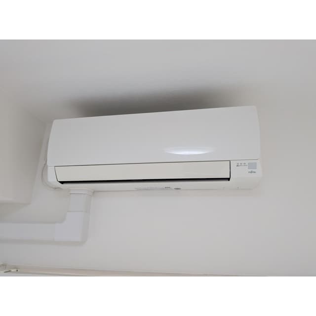 Room image 16
