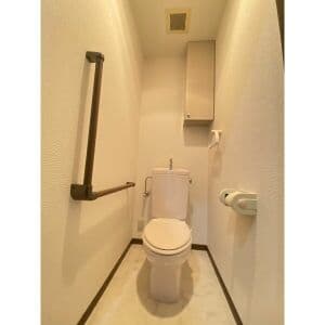Room image 9