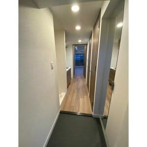 Room image 12