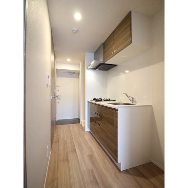 Room image 13