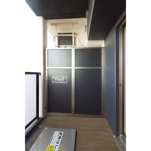 Room image 9