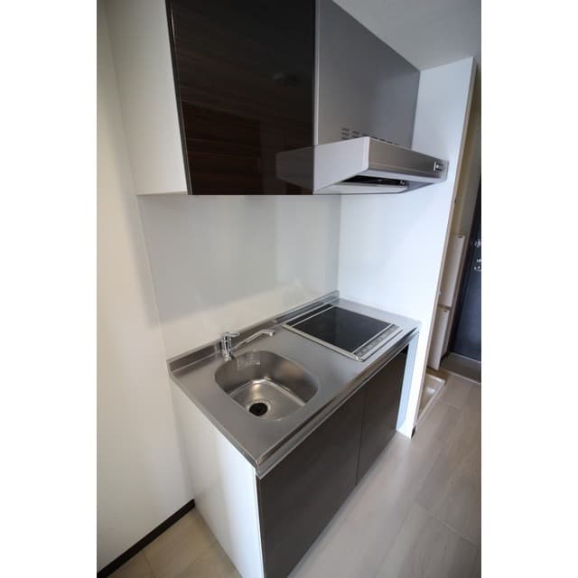 Room image 9