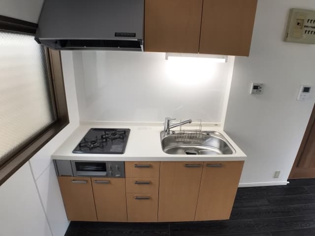 Room image 16