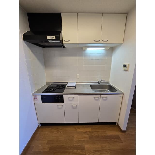 Room image 13