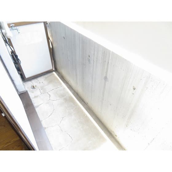 Room image 16