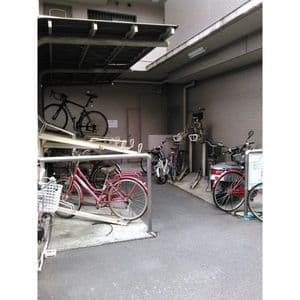 Room image 9