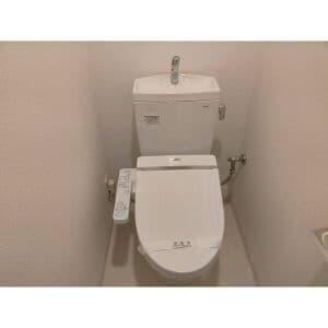 Room image 11