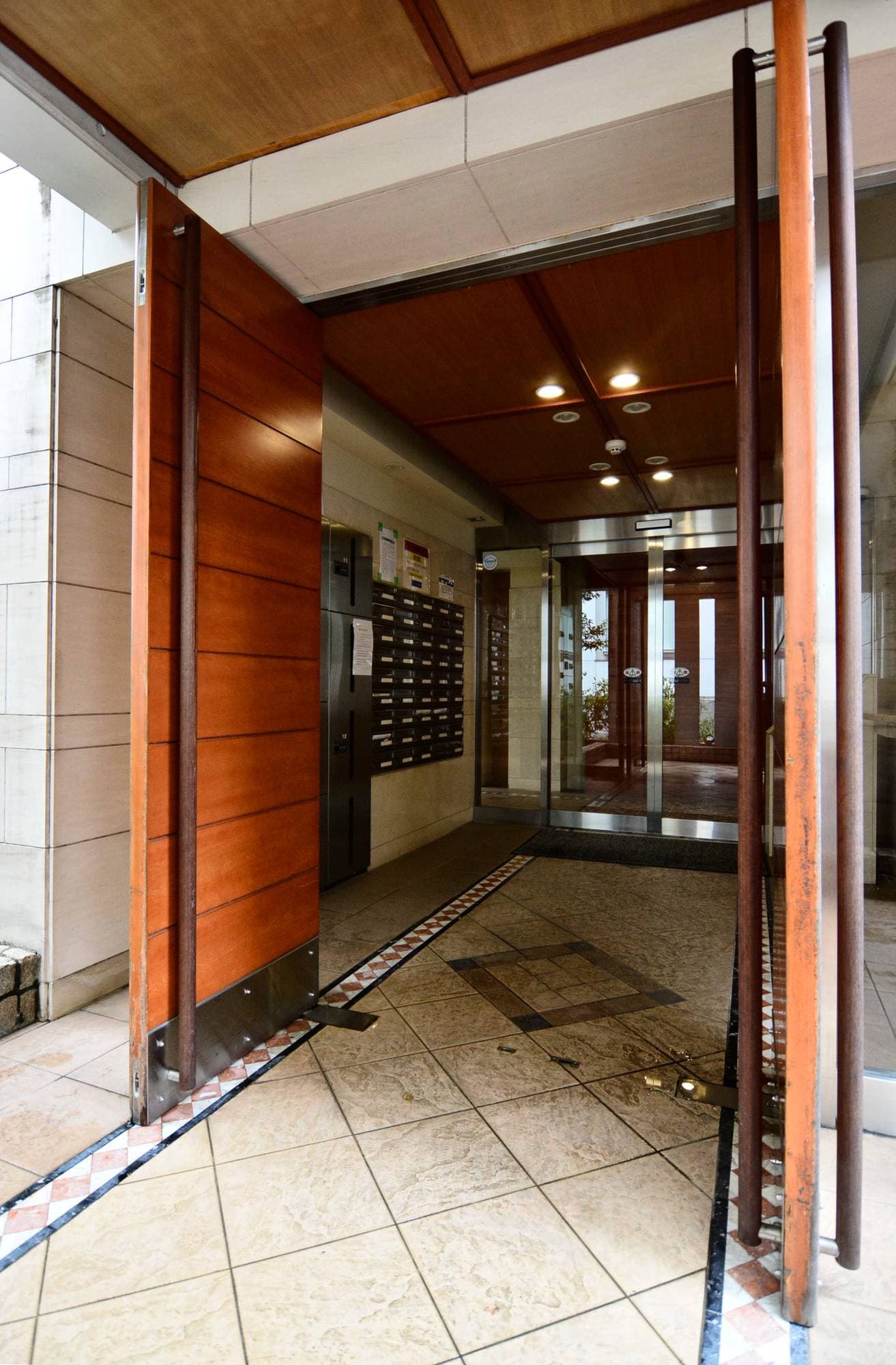 Room image 11