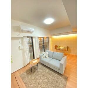 Room image 16
