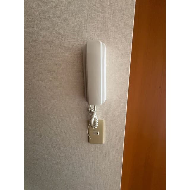 Room image 16