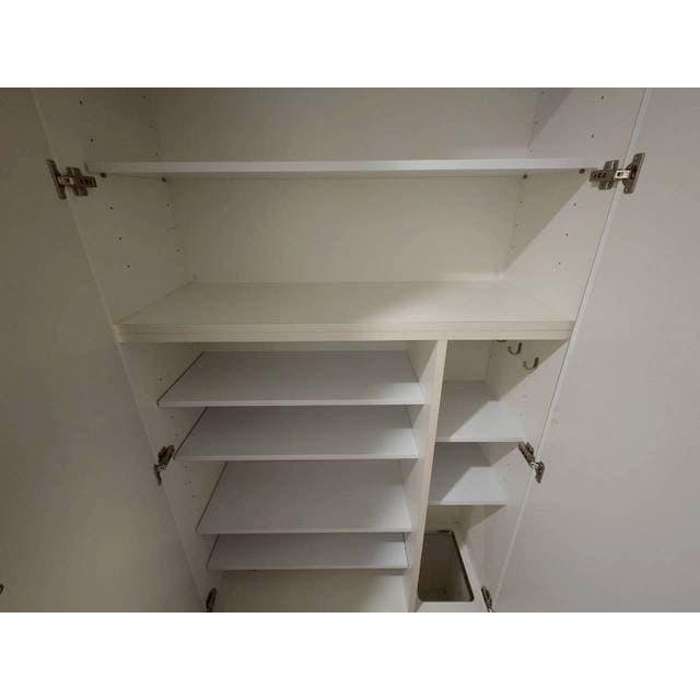 Room image 13