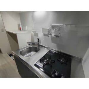 Room image 8