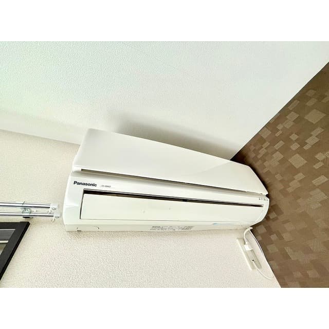 Room image 13