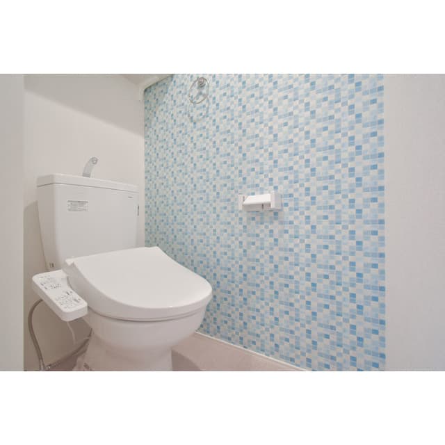 Room image 9
