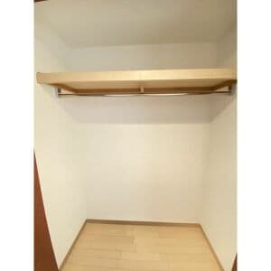 Room image 14