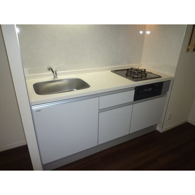 Room image 9