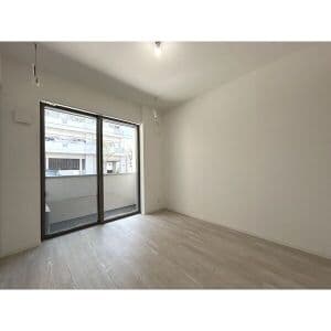 Room image 10