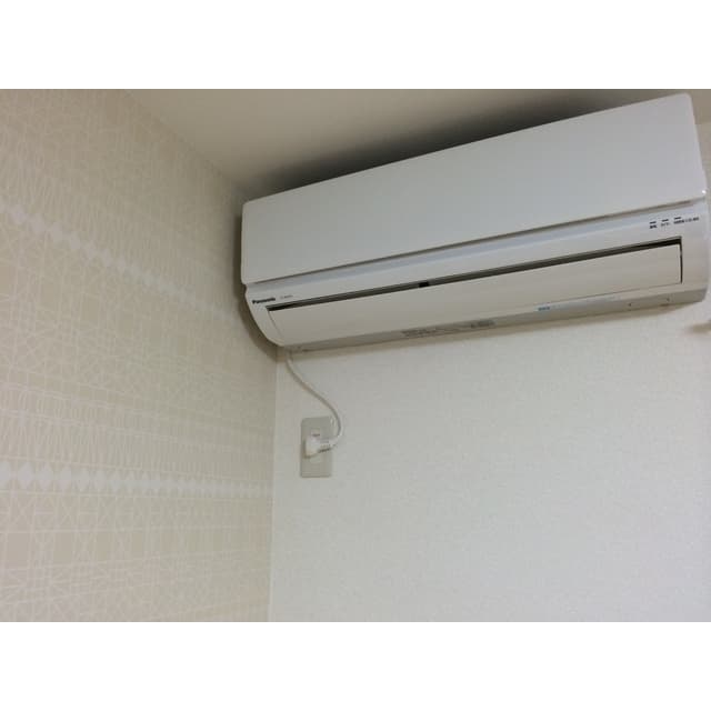 Room image 13