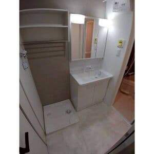 Room image 8