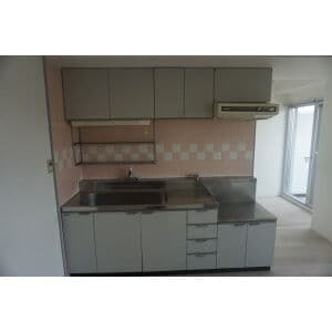 Room image 14