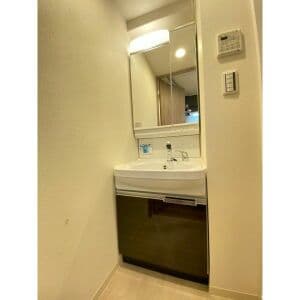 Room image 14