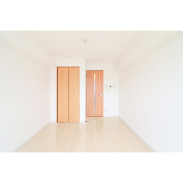 Room image 14