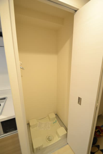 Room image 16
