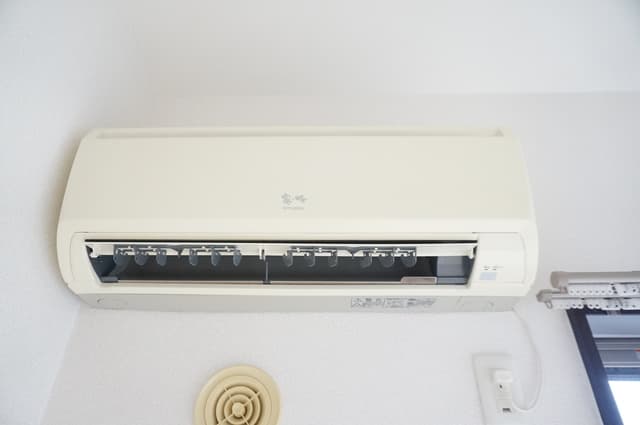 Room image 15