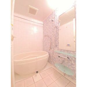 Room image 13