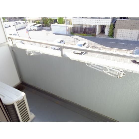 Room image 15