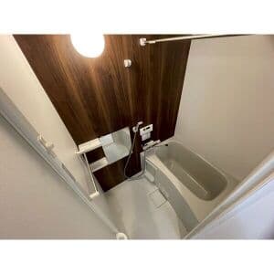 Room image 12
