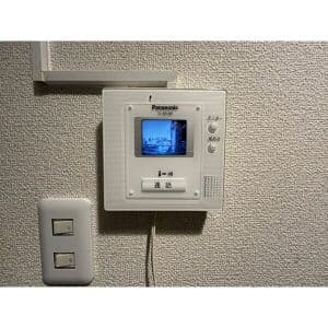Room image 15