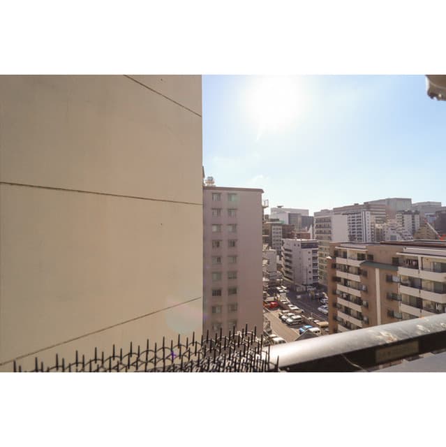Room image 10