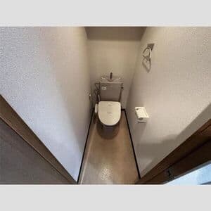 Room image 13